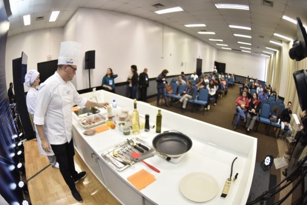 Aulas-show de gastronomia movimentaram o último dia do Encatho 2018