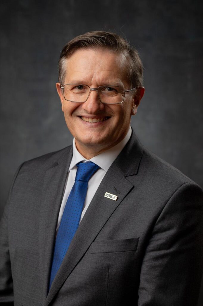 Roberto Bertolin, diretor regional do Grupo ND em Florianópolis e vice-presidente de conteúdo da ADVB-SC (gestão 2026/2027)